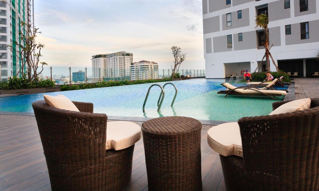 Chau Apartments - Infinity Pool- Ben Thanh Thành Pho Ho Chí Minh Esterno foto